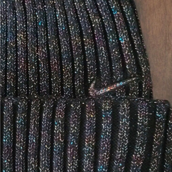 NWOT Nike sparkle toque - Picture 2 of 3